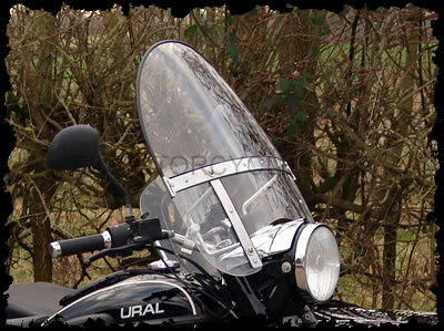 Motorcycle screen